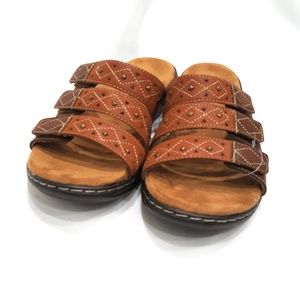 Women Brown Three-Strap Birdey Sandal